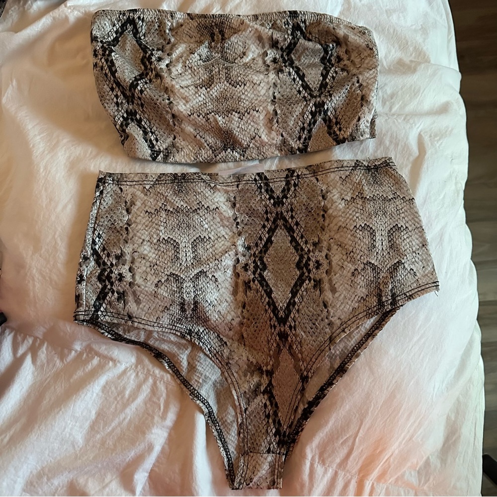 iheartraves snakeskin snake print matching set